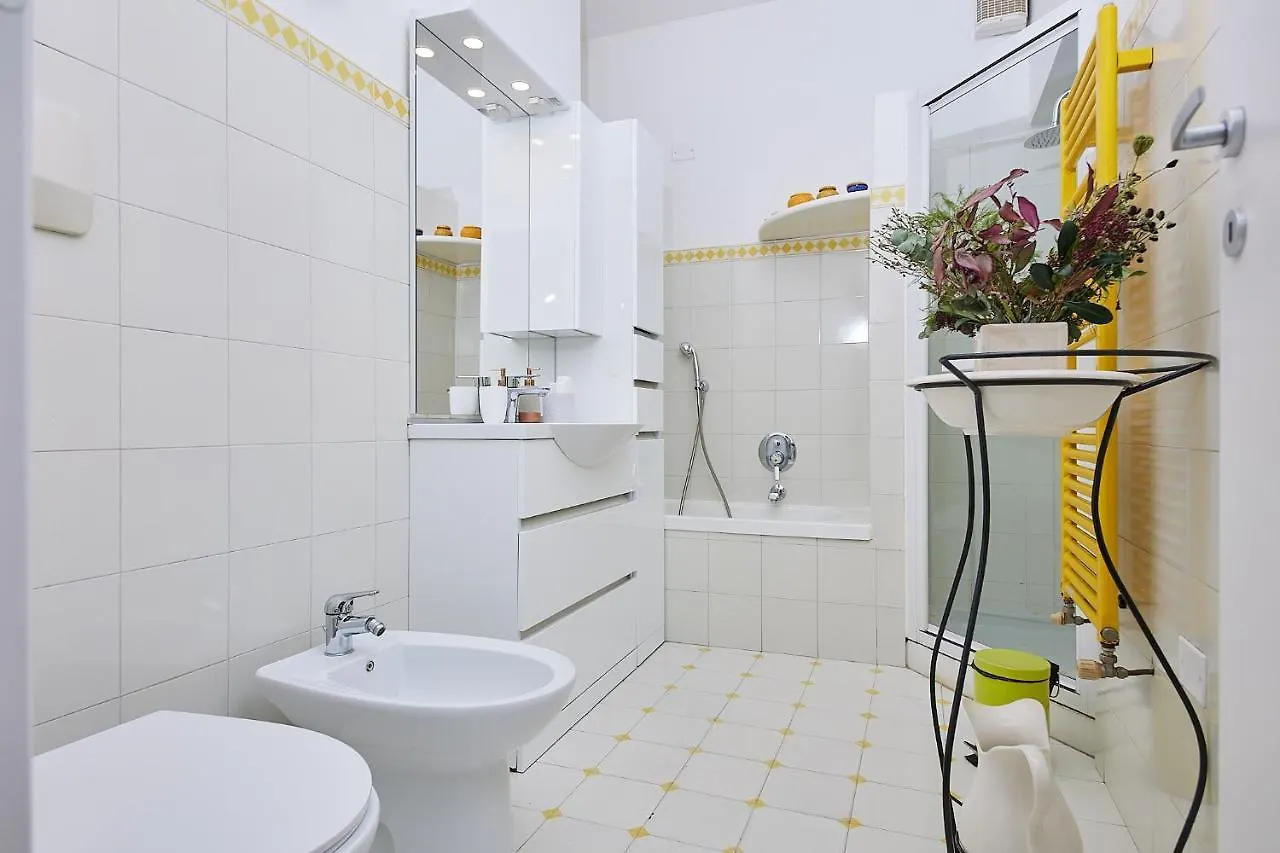 Hale Apartments - Crocetta Milán Italia
